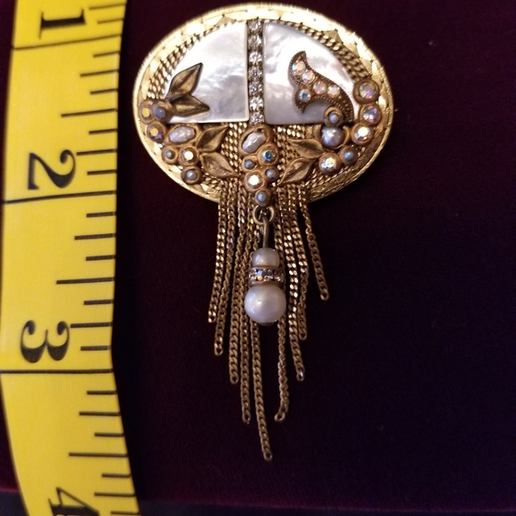 HOST PICK - Vintage Marena Brooch-1980s - Picture 6 of 7